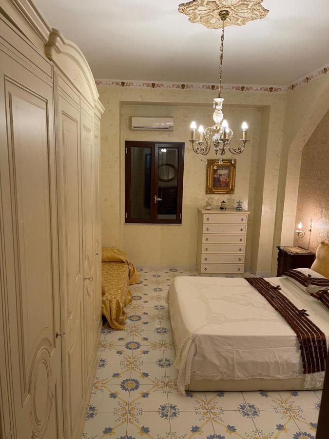 Al Centro Storico Home Naples Exterior photo