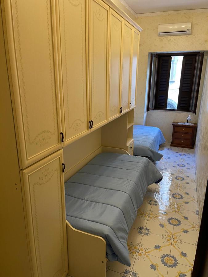 Al Centro Storico Home Naples Exterior photo